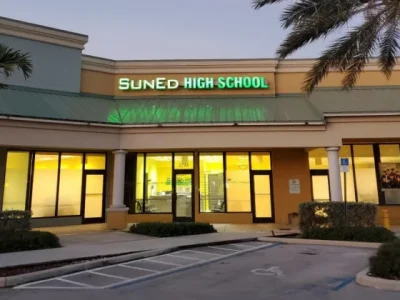 SUNEDHIGH-SOUTH-CAMPUS-5R3-600x420